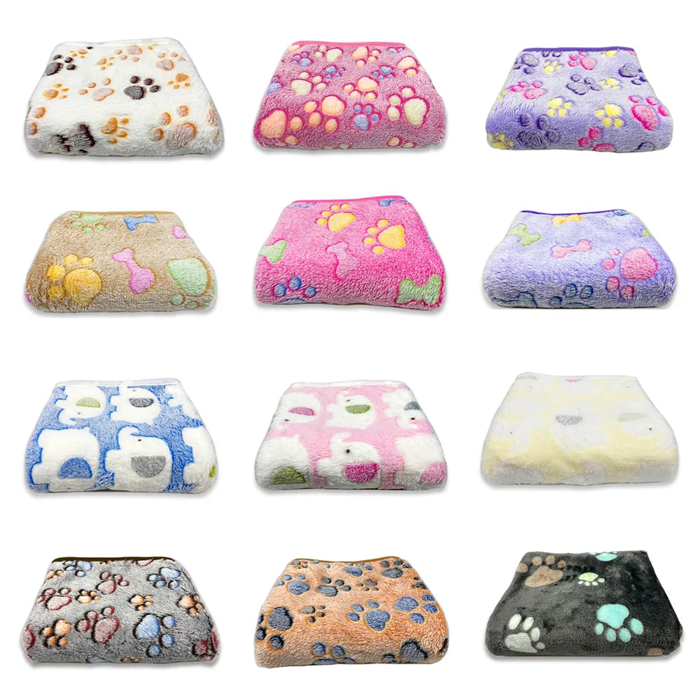 Soft Fluffy Pet Blanket Winter Warm  Warm and Comfortable Cute Pet Bed Sheet Cushion Blanket